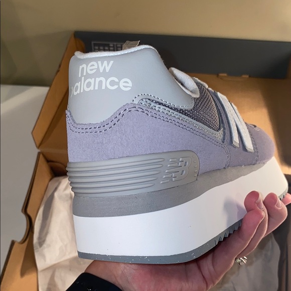 New Balance 574+ grey sneakers size 8.5 - Picture 5 of 10